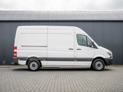 Mercedes-Benz Sprinter 313 CDI L2H2 | Automaat | Camera | Cruise | Navi | Stoelverw. | Airco | Trekhaak foto 6