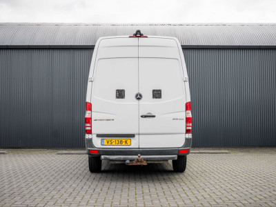 Mercedes-Benz Sprinter 313 CDI L2H2 | Automaat | Camera | Cruise | Navi | Stoelverw. | Airco | Trekhaak foto 8