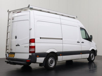 Mercedes-Benz Sprinter 313CDI L2H2 | Imperiaal | Trekhaak | Airco | 3-Zits foto 2