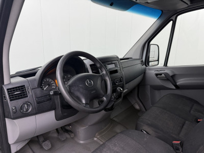 Mercedes-Benz Sprinter 313CDI L2H2 | Imperiaal | Trekhaak | Airco | 3-Zits foto 3