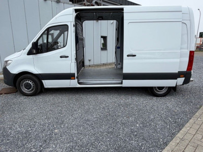 Mercedes-Benz Sprinter 314 2.2 CDI AUTOMAAT FWD L2H2 Uniek! Dubbele schuifdeur! 8