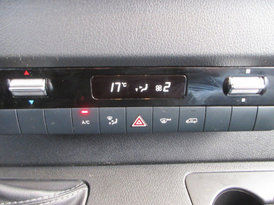 Mercedes-Benz Sprinter 314 2.2 CDI L2H1 airco ,3 zits ,trekhaak ,impiriaal foto 9