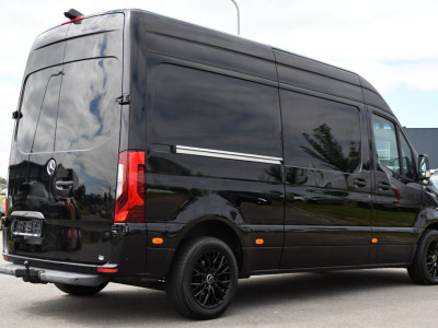 Mercedes-Benz Sprinter 314 2.2 CDI L2H2 Black Edition Full Options! Adaptieve Cruise, Camera, LED, Memory, Standkachel, Stoelverwarming, Trekhaak, Voorruit verwarming, Carplay, 10,5 Mbux, Uniek! 6