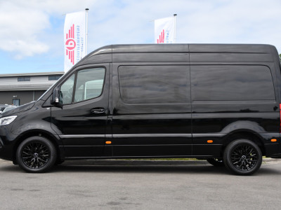 Mercedes-Benz Sprinter 314 2.2 CDI L2H2 Black Edition Full Options! Adaptieve Cruise, Camera, LED, Memory, Standkachel, Stoelverwarming, Trekhaak, Voorruit verwarming, Carplay, 10,5 Mbux, Uniek! 9