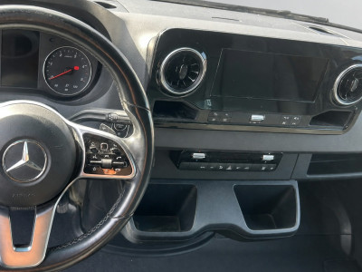 Mercedes-Benz Sprinter 314 2.2 CDI L2H2 PB Edition Full Options! 360 Camera, Cruise, LED, Leder, Automaat, Standkachel, Voorruit verwarming, Trekhaak, 10,5 Mbux, Uniek! foto 8