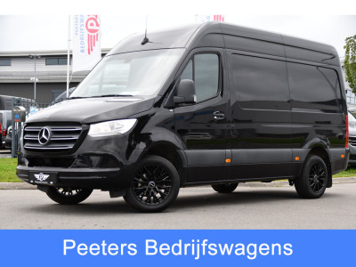 Mercedes-Benz Sprinter 314 2.2 CDI L2H2 RWD Black Edition Camera, Carplay, Sensoren, 143pk, Automaat, Trekhaak, 7 Mbux, Uniek!