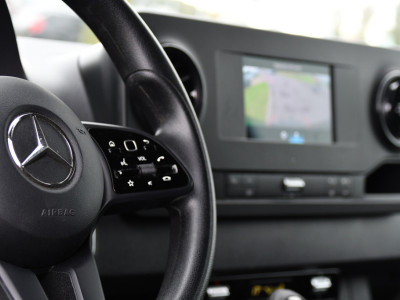 Mercedes-Benz Sprinter 314 2.2 CDI L2H2 RWD Camera, Cruise, Carplay, Sensoren, Multimedia, Stoelverwarming, UNIEK! foto 14