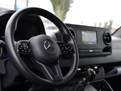 Mercedes-Benz Sprinter 314 2.2 CDI L2H2 RWD Camera, Cruise, Carplay, Sensoren, Multimedia, Stoelverwarming, UNIEK! foto 2