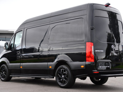 Mercedes-Benz Sprinter 314 2.2 CDI L2H2 RWD Camera, Cruise, Carplay, Sensoren, Multimedia, Stoelverwarming, UNIEK! foto 3
