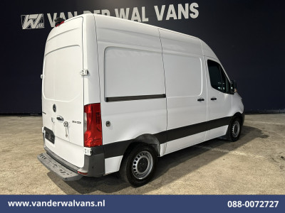 Mercedes-Benz Sprinter 314 CDI 143pk L1H2 Euro6 Airco | Camera | Navigatie | Apple Carplay | Chauffeursstoel Android Auto, Parkeersensoren foto 12