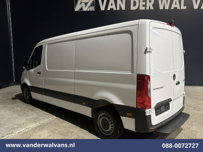 Mercedes-Benz Sprinter 314 CDI 143pk L2H1 Euro6 Airco | Camera | Navigatie | Apple Carplay | Cruisecontrol Android Auto, Chauffeursstoel, Bijrijdersbank foto 12