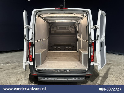 Mercedes-Benz Sprinter 314 CDI 143pk L2H1 Euro6 Airco | Camera | Navigatie | Apple Carplay | Cruisecontrol Android Auto, Chauffeursstoel, Bijrijdersbank foto 14
