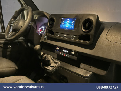 Mercedes-Benz Sprinter 314 CDI 143pk L2H2 Euro6 Airco | Camera | Apple Carplay | Android Auto | Cruisecontrol Stoelverwarming, Parkeersensoren, Bijrijdersbank,  270 Graden Achterdeuren foto 16