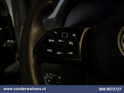 Mercedes-Benz Sprinter 314 CDI 143pk L2H2 Euro6 Airco | Imperiaal | Camera | Apple Carplay | LM Velgen | Cruisecontrol Android Auto, Trekhaak, Sidebars, Bumper Kit, Bijrijdersbank foto 7