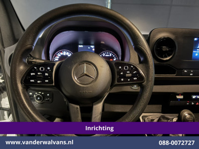 Mercedes-Benz Sprinter 314 CDI 143pk L2H2 Euro6 Airco | Camera | Imperiaal | Trekhaak |  Apple Carplay Cruisecontrol, Android Auto, Stoelverwarming, 270 Graden Achterdeuren, Bijrijdersbank foto 6