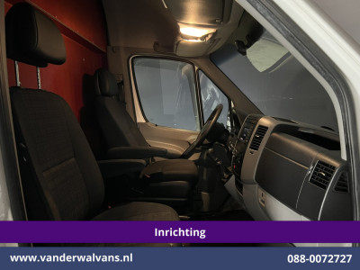 Mercedes-Benz Sprinter 314CDI 143pk L2H2 inrichting Euro6 Airco | Camera | Navigatie | 2800kg Trekhaak Omvormer Cruisecontrol, Chauffeursstoel, Parkeersensoren foto 11