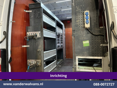 Mercedes-Benz Sprinter 314CDI 143pk L2H2 inrichting Euro6 Airco | Camera | Navigatie | 2800kg Trekhaak Omvormer Cruisecontrol, Chauffeursstoel, Parkeersensoren foto 16