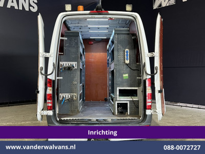 Mercedes-Benz Sprinter 314CDI 143pk L2H2 inrichting Euro6 Airco | Camera | Navigatie | 2800kg Trekhaak Omvormer Cruisecontrol, Chauffeursstoel, Parkeersensoren foto 2