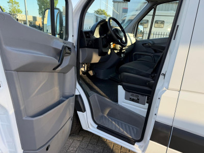 Mercedes-Benz Sprinter 314 CDI L2H2 E6 Automaat | Trekhaak | Bijrijdersbank foto 8