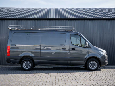 Mercedes-Benz Sprinter 314 CDI RWD L2H1 | Automaat | 3-Zits | Camera | Cruise | Mbux | Airco | Imperiaal foto 9
