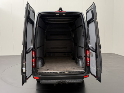 Mercedes-Benz Sprinter 314CDi L2H2 Edition | Camera | 3-Persoons | Airco | Trekhaak 4
