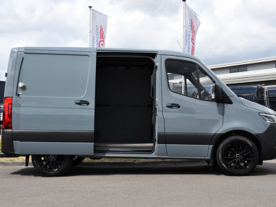 Mercedes-Benz Sprinter 315 1.9 CDI L1H1 PB Edition Adaptieve Cruise, Camera, Carplay, NAVI, LED, 10,5 Mbux, LED, Automaat, Trekhaak, Stoelverwarming, Standkachel, Leder, Uniek! foto 11
