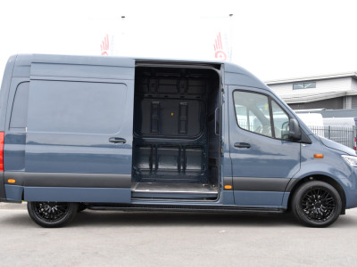 Mercedes-Benz Sprinter 315 1.9 CDI L2H2 AMG Edition Adaptieve Cruise, Camera, Carplay, 150pk, LED, Dodehoek, Sensoren, Multimedia, Uniek! foto 12