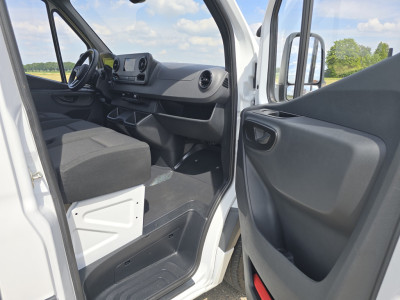 Mercedes-Benz Sprinter 315 1.9 CDI L2 H2 RWD - 150 Pk - Euro 6 - AUTOMAAT - MBUX - ParkeerCamera - foto 13