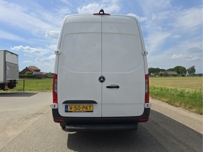 Mercedes-Benz Sprinter 315 1.9 CDI L2 H2 RWD - 150 Pk - Euro 6 - AUTOMAAT - MBUX - ParkeerCamera - foto 4