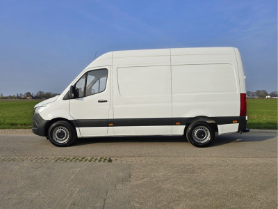 Mercedes-Benz Sprinter 315 1.9 CDI L2 H2 RWD - 150 Pk - Euro 6 - MBUX - ParkeerCamera - Airco - Cruise Control foto 2