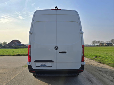 Mercedes-Benz Sprinter 315 1.9 CDI L2 H2 RWD - 150 Pk - Euro 6 - MBUX - ParkeerCamera - Airco - Cruise Control foto 5