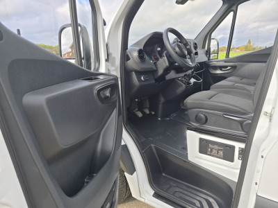 Mercedes-Benz Sprinter 315 1.9 CDI L2 H2 RWD - 150 Pk - Euro 6 - Navi - ParkeerCamera - Cruise Control foto 18