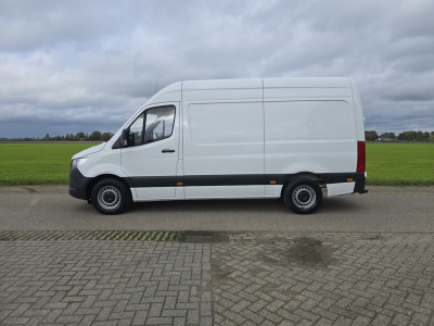 Mercedes-Benz Sprinter 315 1.9 CDI L2 H2 RWD - 150 Pk - Euro 6 - Navi - ParkeerCamera - Cruise Control foto 2