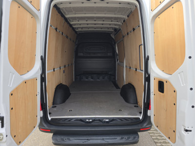 Mercedes-Benz Sprinter 315 1.9 CDI L2 H2 RWD - 150 Pk - Euro 6 - Navi - ParkeerCamera - Cruise Control foto 6