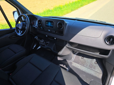 Mercedes-Benz Sprinter 315 1.9 CDI L2H2 RWD - Euro 6 - 150 Pk - MBUX - ParkeerCamera - Airco - Cruise Control 14