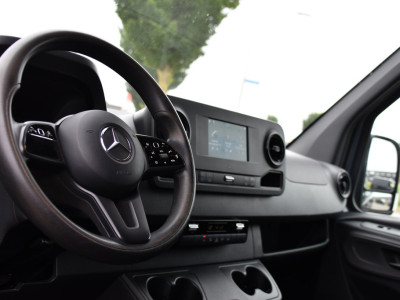 Mercedes-Benz Sprinter 315 1.9 CDI L2H2 RWD PB Edition Camera, Carplay, LED, 3500kg Trekhaak, Mbux, 150pk, Automaat, Clima, Stoelverwarming, Uniek! 11