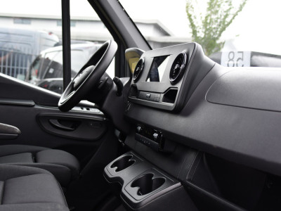 Mercedes-Benz Sprinter 315 1.9 CDI L2H2 RWD PB Edition Camera, Carplay, LED, 3500kg Trekhaak, Mbux, 150pk, Automaat, Clima, Stoelverwarming, Uniek! 17