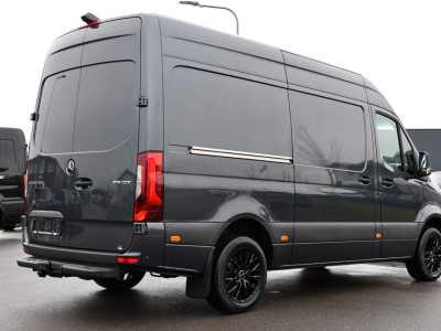 Mercedes-Benz Sprinter 315 1.9 CDI L2H2 RWD PB Edition Camera, Carplay, LED, 3500kg Trekhaak, Mbux, 150pk, Automaat, Clima, Stoelverwarming, Uniek! 6