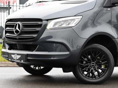 Mercedes-Benz Sprinter 315 1.9 CDI L2H2 RWD PB Edition Camera, Carplay, LED, 3500kg Trekhaak, Mbux, 150pk, Automaat, Clima, Stoelverwarming, Uniek! 7