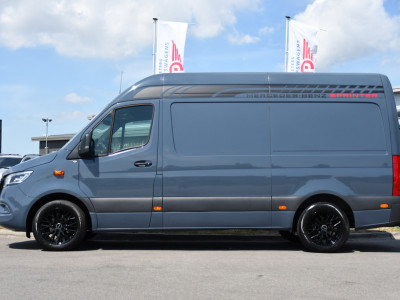 Mercedes-Benz Sprinter 315 1.9 CDI L2 Pro PB Edition FACELIFT! Adaptieve Cruise, Camera, Carplay, LED, Automaat, 10,5 Mbux, 150pk, Clima, binnenspiegel camera, Uniek! 9