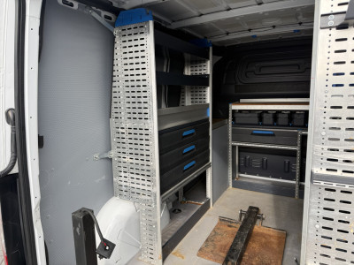 Mercedes-Benz Sprinter 315 150 PK 3.2 t / L1H1 / 2x SCHUIFDEUR / SORTIMO INRICHTING / CAMERA / CRUISE / AIRCO / CARPLAY foto 8