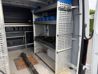 Mercedes-Benz Sprinter 315 150 PK 3.2 t / L1H1 / 2x SCHUIFDEUR / SORTIMO INRICHTING / CAMERA / CRUISE / AIRCO / CARPLAY foto 9