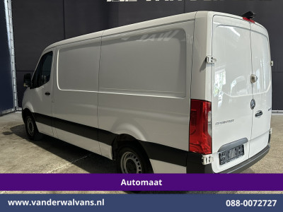 Mercedes-Benz Sprinter 315 CDI 150pk 9G-Tronic Automaat L2H1 Euro6 Airco | Camera | Navigatie | Apple Carplay Android Auto, Bijrijdersbank foto 10