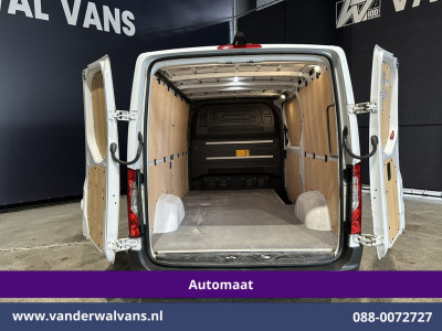 Mercedes-Benz Sprinter 315 CDI 150pk 9G-Tronic Automaat L2H1 Euro6 Airco | Camera | Navigatie | Apple Carplay Android Auto, Bijrijdersbank foto 12