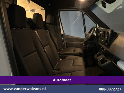 Mercedes-Benz Sprinter 315CDI 150pk 9G-Tronic Automaat L2H2 Euro6 Airco | Camera | Navigatie | Apple Carplay | Cruisecontrol Android Auto, Chauffeursstoel, Parkeersensoren, Bijrijdersbank foto 10
