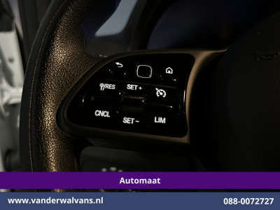 Mercedes-Benz Sprinter 315CDI 150pk 9G-Tronic Automaat L2H2 Euro6 Airco | Camera | Navigatie | Apple Carplay | Cruisecontrol Android Auto, Chauffeursstoel, Parkeersensoren, Bijrijdersbank foto 6