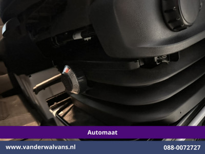 Mercedes-Benz Sprinter 315CDI 150pk 9G-Tronic Automaat L2H2 Euro6 Airco | Camera | Navigatie | Apple Carplay | Cruisecontrol Android Auto, Chauffeursstoel, Parkeersensoren, Bijrijdersbank foto 8