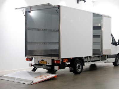 Mercedes-Benz Sprinter 315 CDI 150pk 9G Automaat RWD Bakwagen met laadklep 1.006kg laadvermogen 11-2022 foto 2
