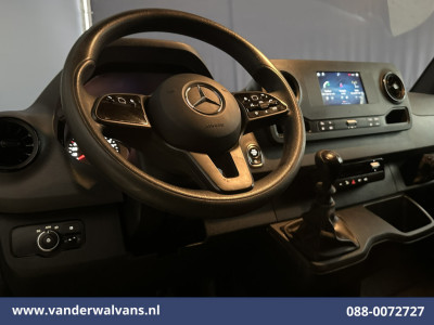 Mercedes-Benz Sprinter 315 CDI 150pk L2H1 Euro6 Airco | Camera | Navigatie | Apple Carplay | Trekhaak Android Auto, Parkeersensoren, Bijrijdersbank foto 14