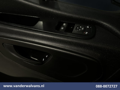 Mercedes-Benz Sprinter 315 CDI 150pk L2H1 Euro6 Airco | Camera | Navigatie | Apple Carplay | Trekhaak Android Auto, Parkeersensoren, Bijrijdersbank foto 17